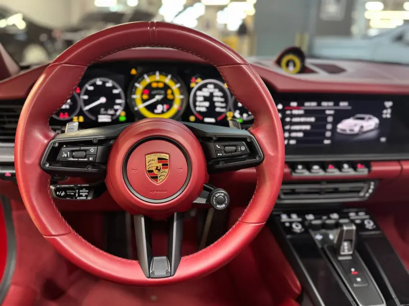 Porsche 911