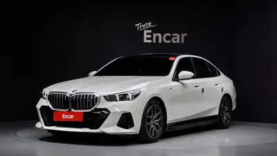 BMW i5