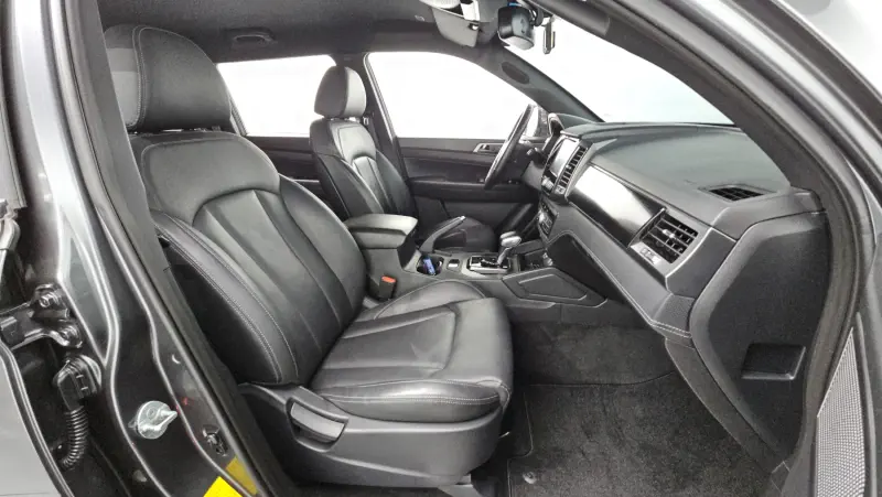 SsangYong Rexton Sports
