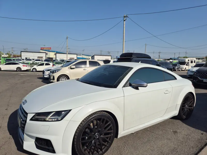 Audi TTS