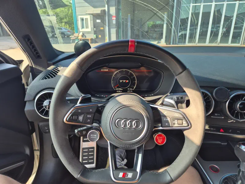 Audi TTS