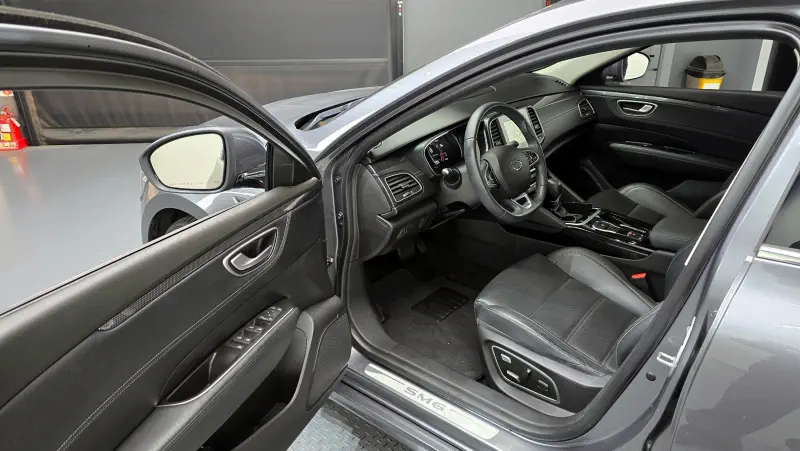 Renault Samsung SM6