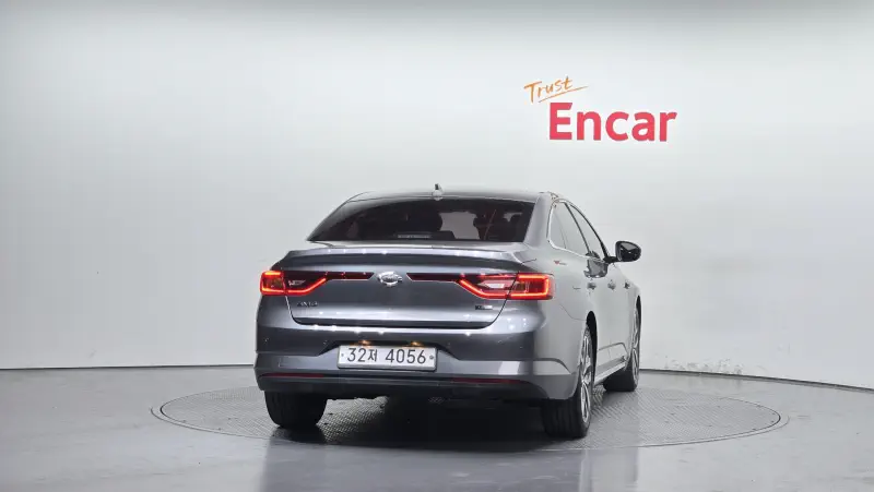Renault Samsung SM6