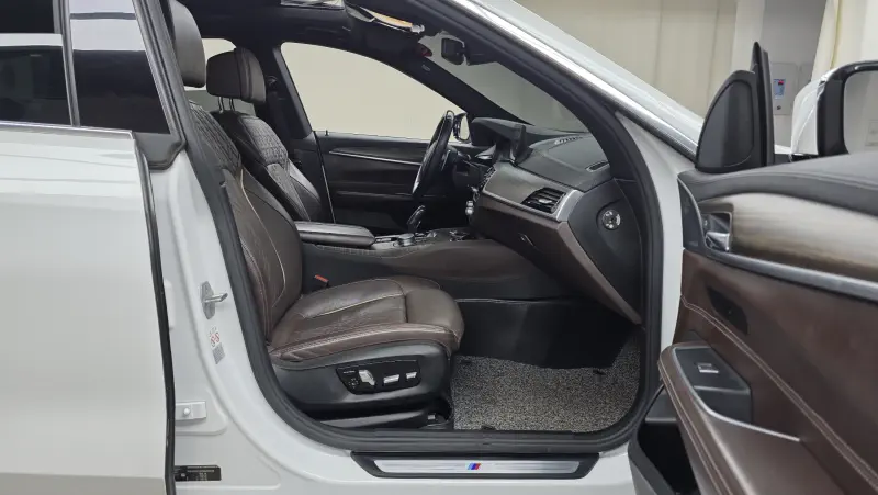 BMW 6-Series Gran Turismo