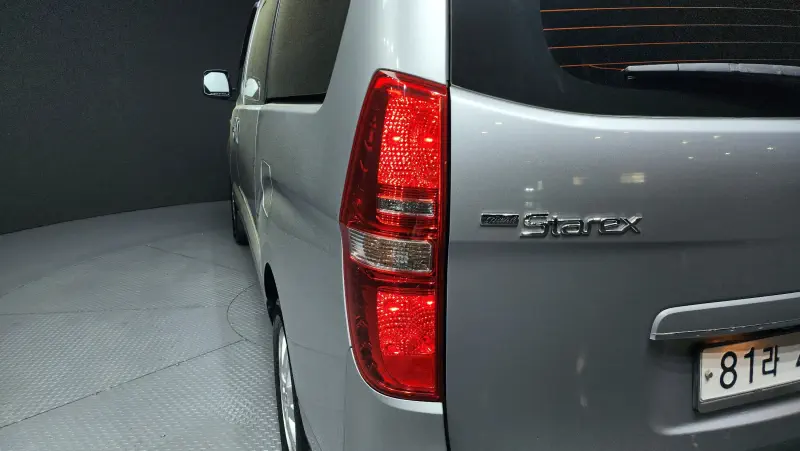 Hyundai Grand Starex