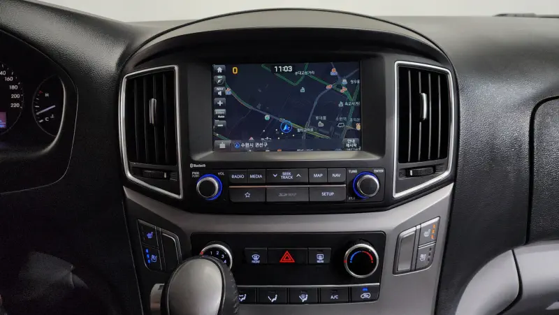 Hyundai Grand Starex