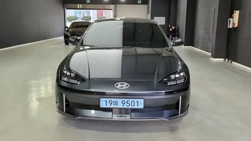 Hyundai Ioniq 6