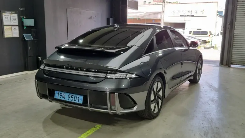Hyundai Ioniq 6
