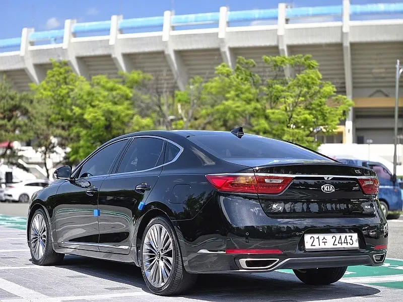 Kia K7