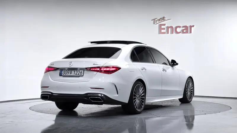 Mercedes-Benz C-Class