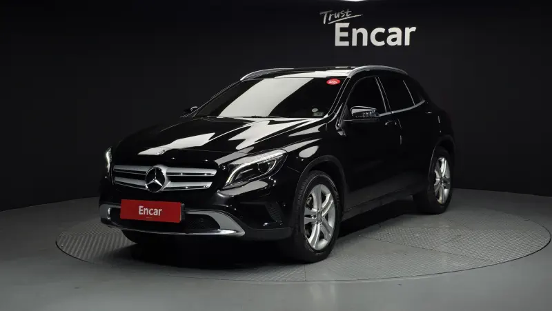 Mercedes-Benz GLA-Class