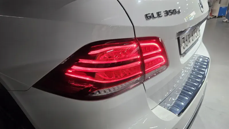 Mercedes-Benz GLE-Class