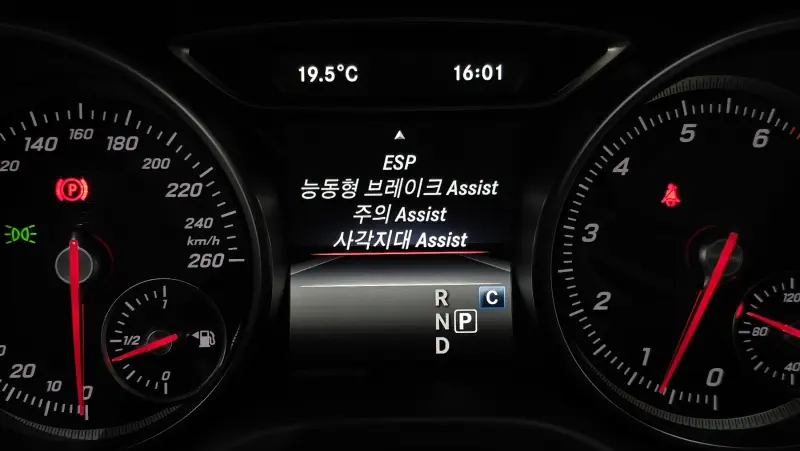 Mercedes-Benz GLA-Class