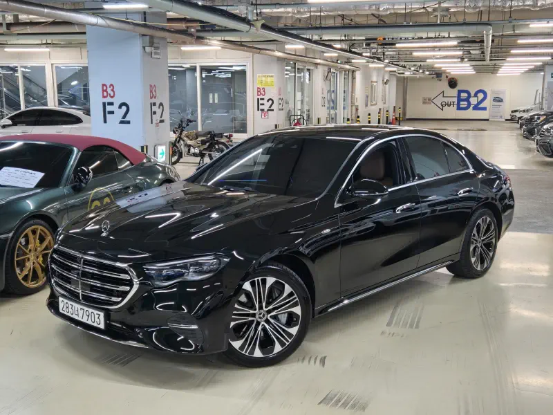 Mercedes-Benz E-Class