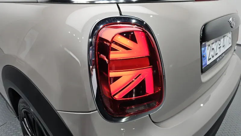 MINI Cooper Convertible