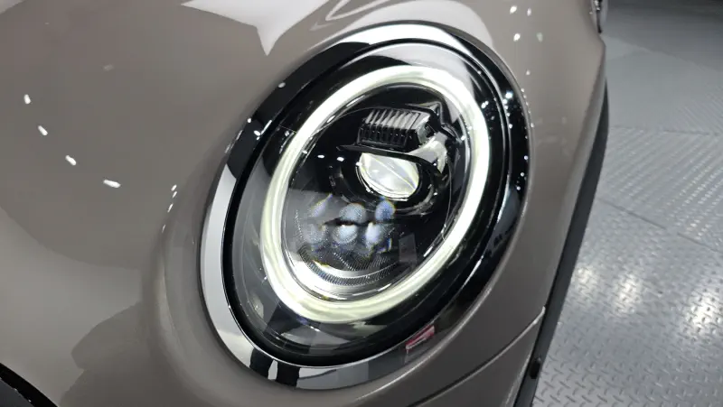 MINI Cooper Convertible