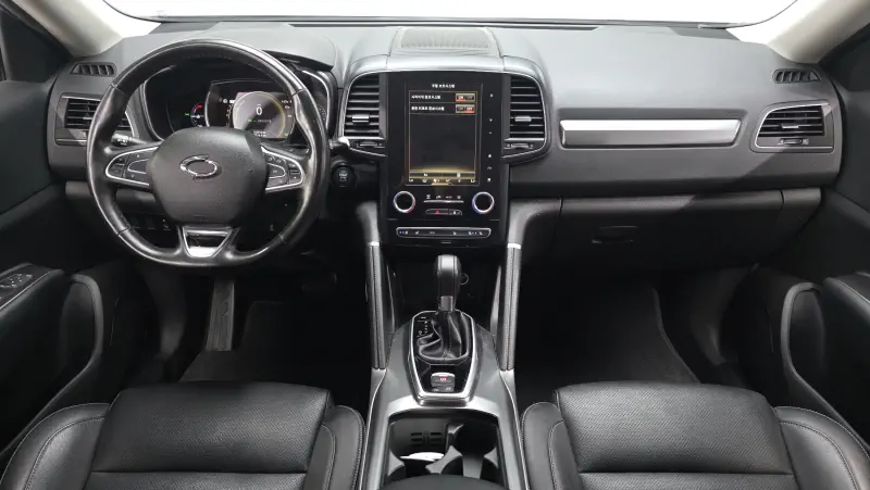 Renault QM6