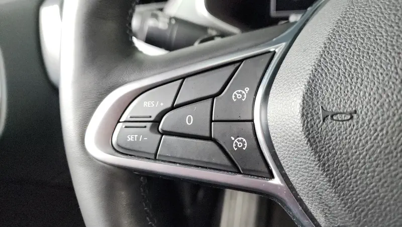Renault XM3