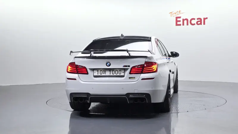 BMW M5