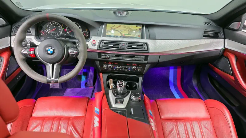 BMW M5