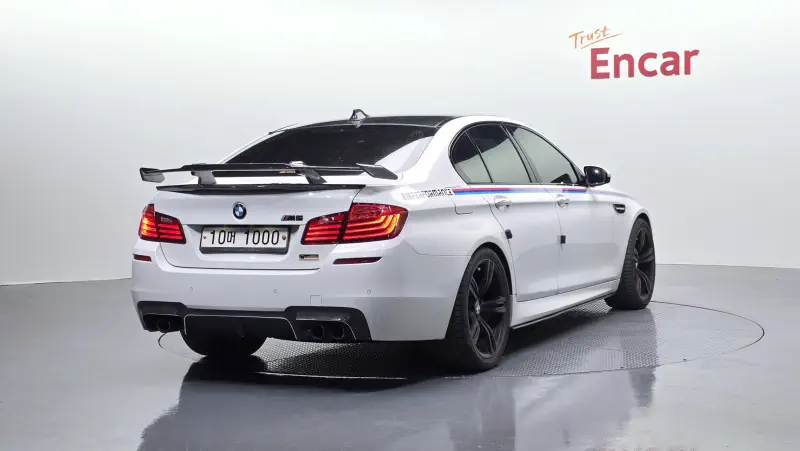 BMW M5
