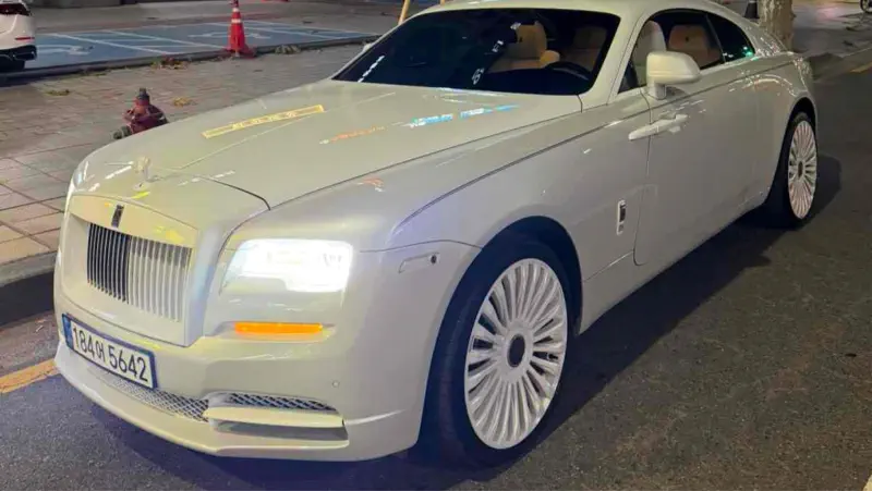 Rolls-Royce WRAITH