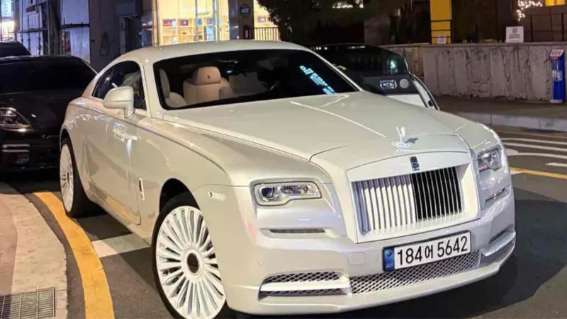 Rolls-Royce WRAITH