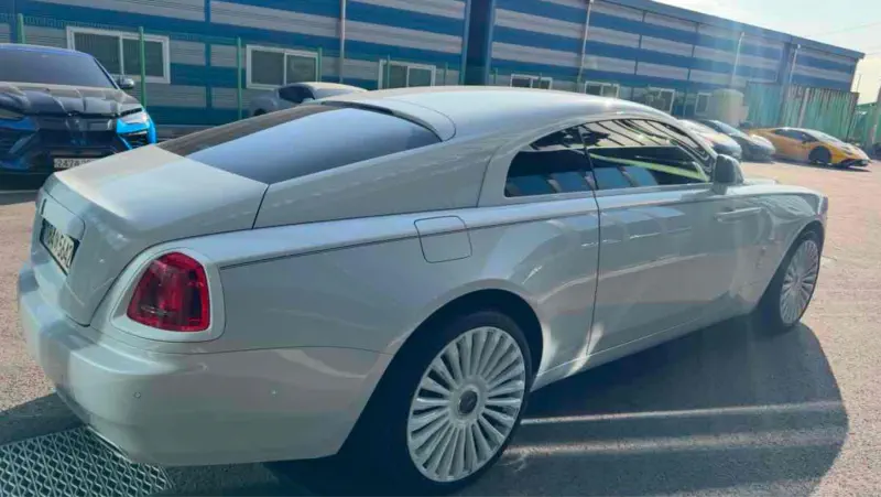 Rolls-Royce WRAITH