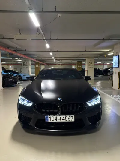 BMW M8