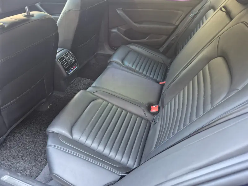 Volkswagen Passat GT