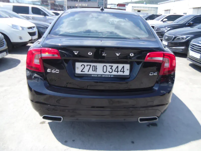 Volvo S60