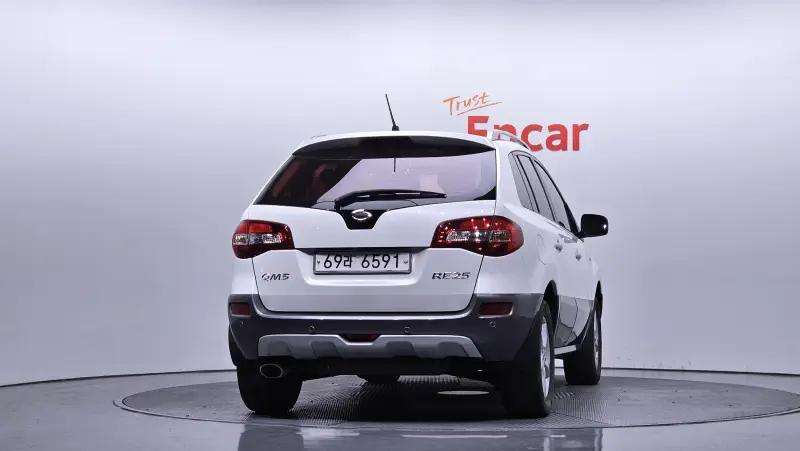 Renault QM5