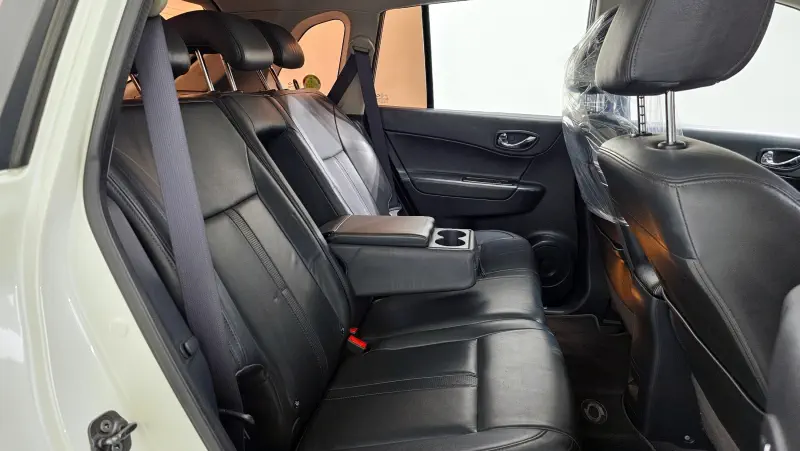 Renault QM5