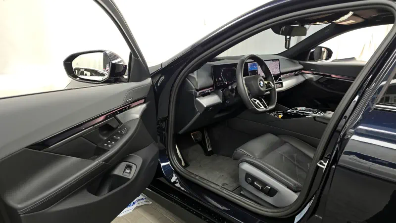 BMW 5-Series