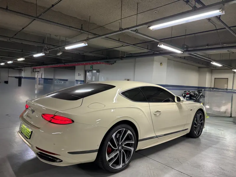 Bentley Continental GT