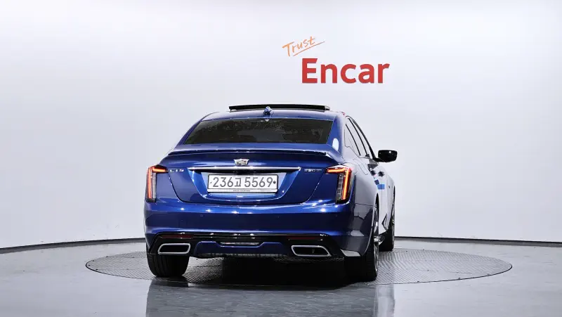Cadillac CT5