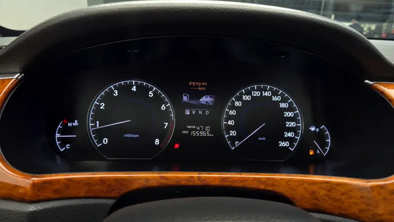 Hyundai Equus
