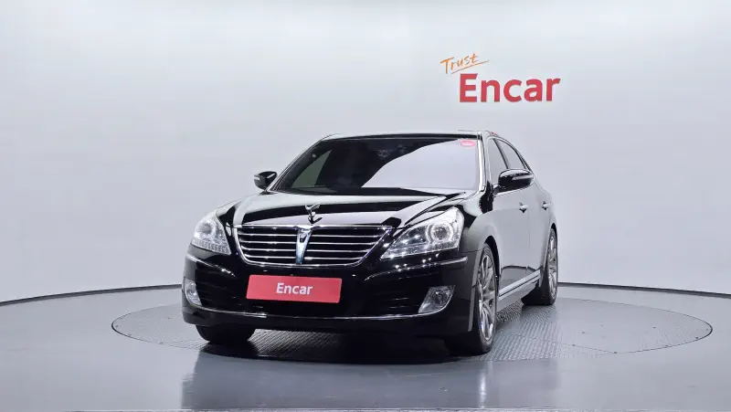 Hyundai Equus