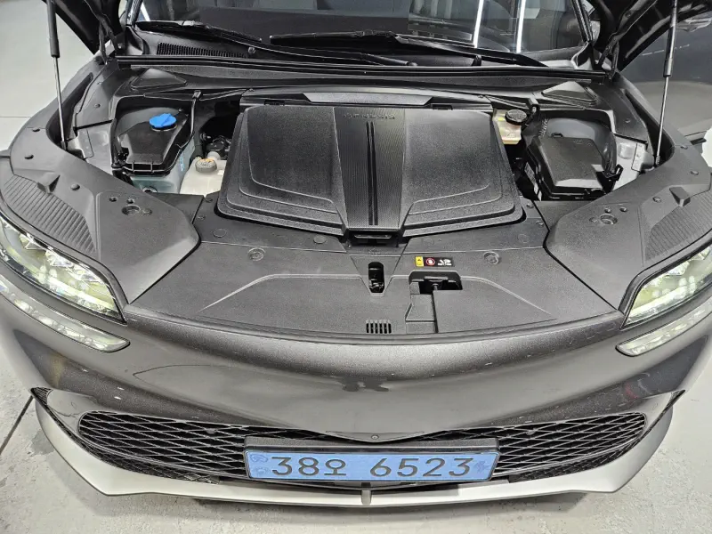 Genesis GV60