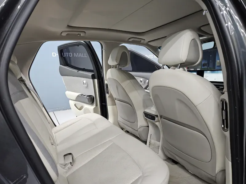 Genesis GV60