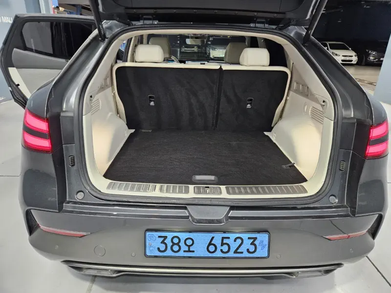 Genesis GV60