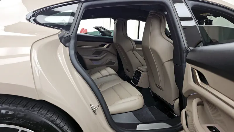 Porsche Taycan