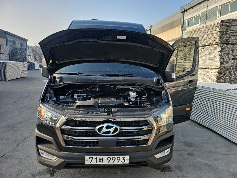 Hyundai H1