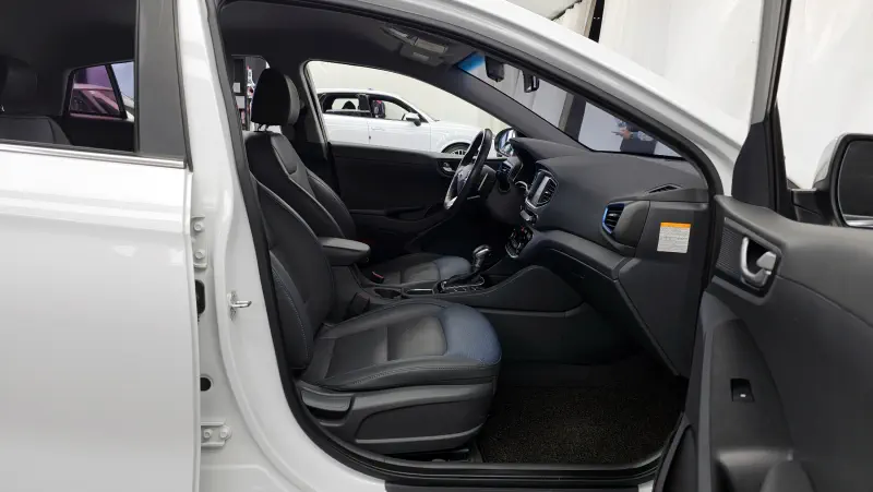 Hyundai Ioniq