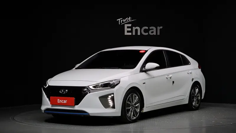Hyundai Ioniq