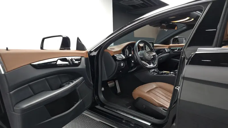 Mercedes-Benz CLS-Class