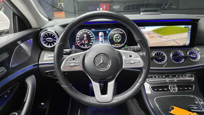 Mercedes-Benz CLS-Class