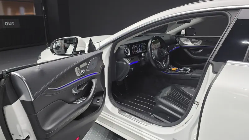 Mercedes-Benz CLS-Class