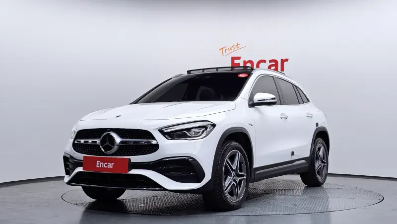 Mercedes-Benz GLA-Class