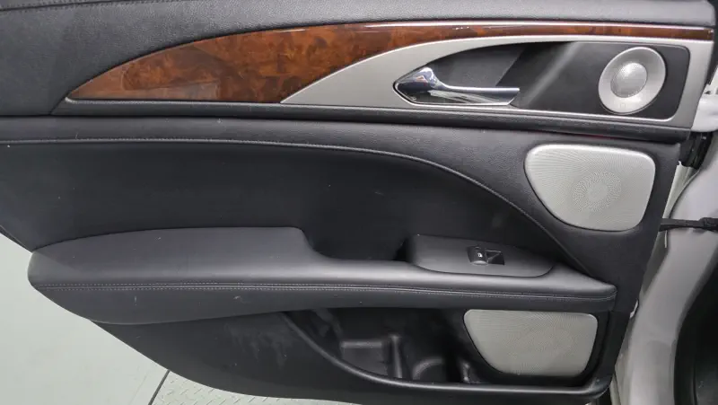 Lincoln Mkz